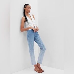 GAP Women's Light Blue Ombré Straight Leg Jeans